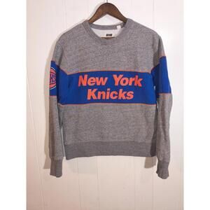 Vintage New York Knicks Basketball Crewneck Tailgate Sweatshirt NBA Small
